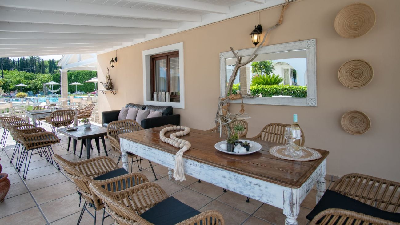 Goudelis Apartments 3*