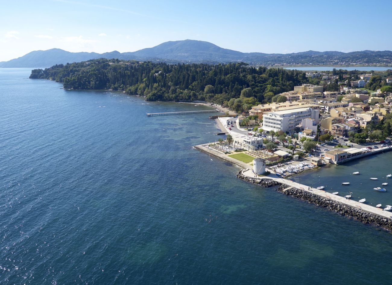 Mon Repos Palace 4*