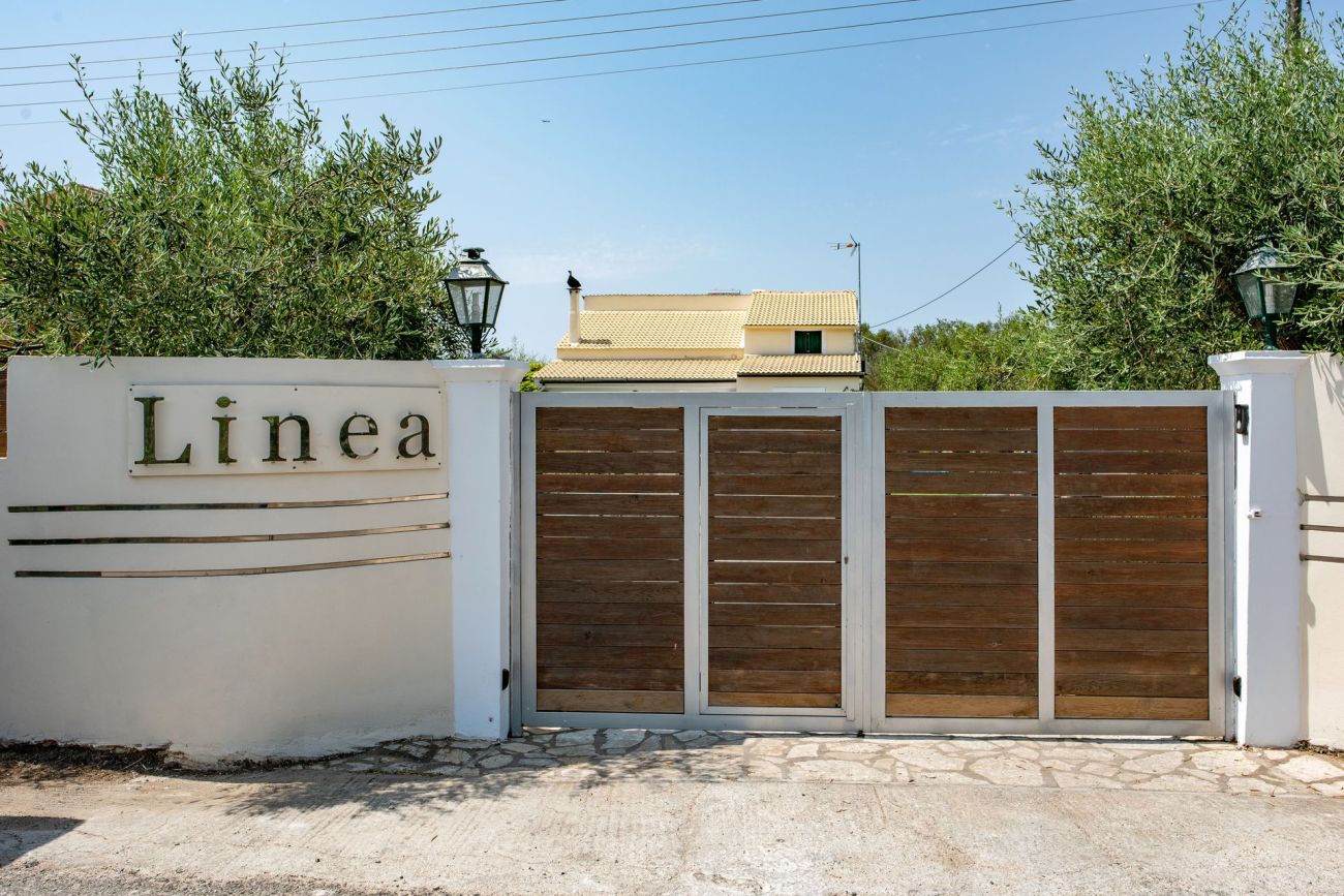 Corfu Villa Linea 3*