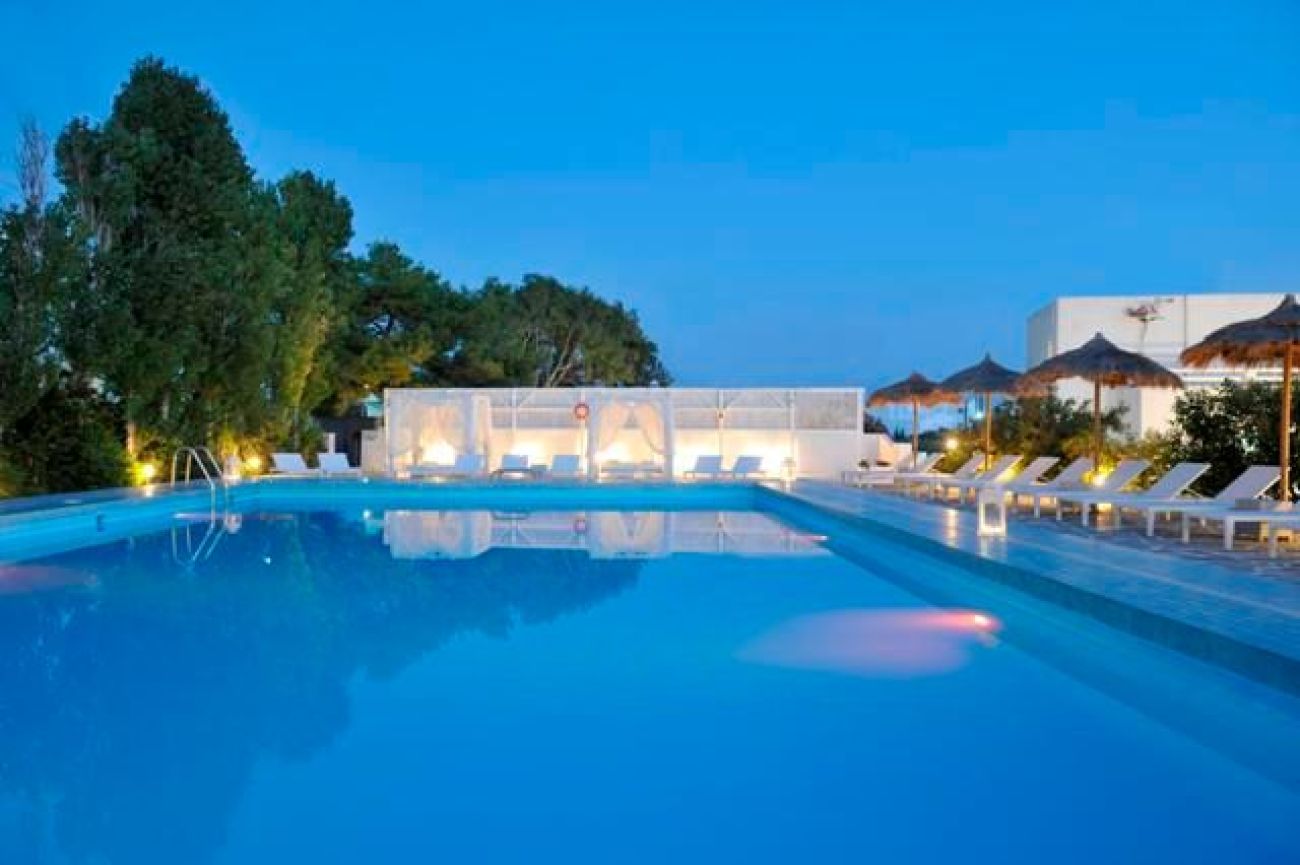 Narges Hotel 4*