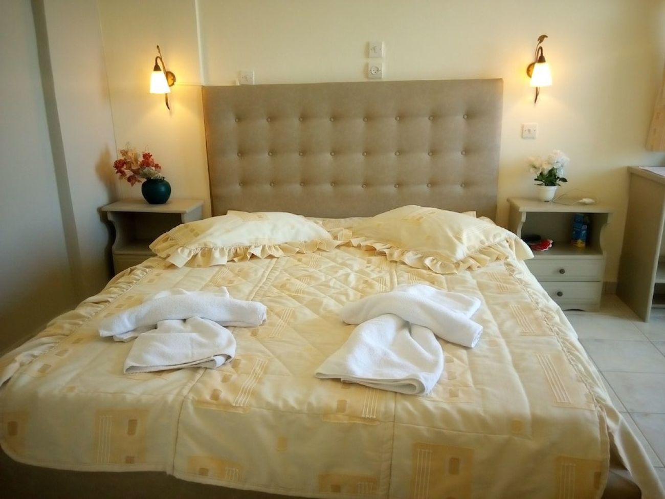 Bella Vista Apartments