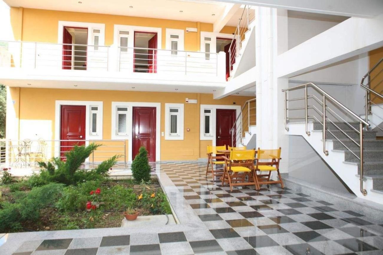 Summertime Inn 3*