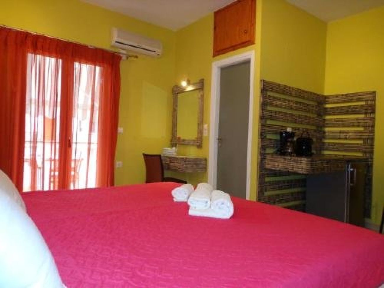 Athina Residence 2*