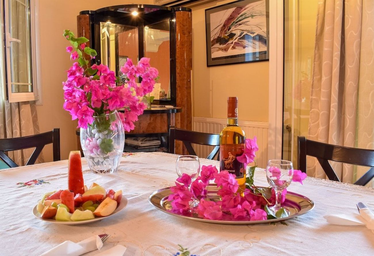 Vicky's Village House 3*
