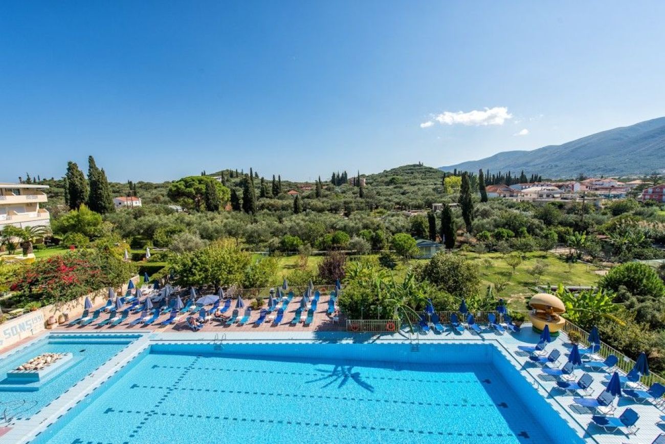 Koukounaria Hotel Zante 4*