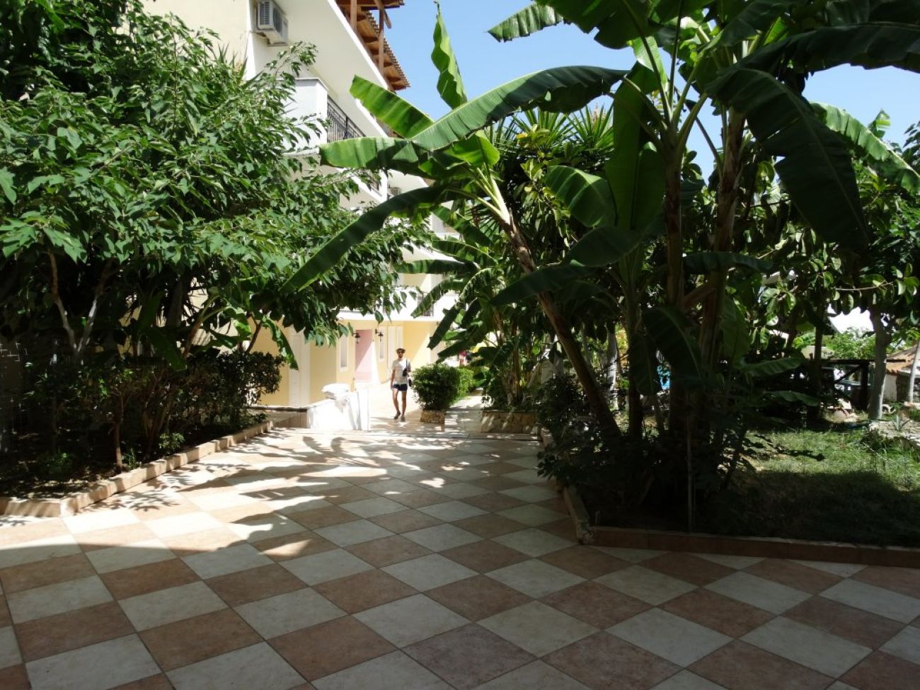 Iniochos Hotel ( EX APOLLO ) 2*