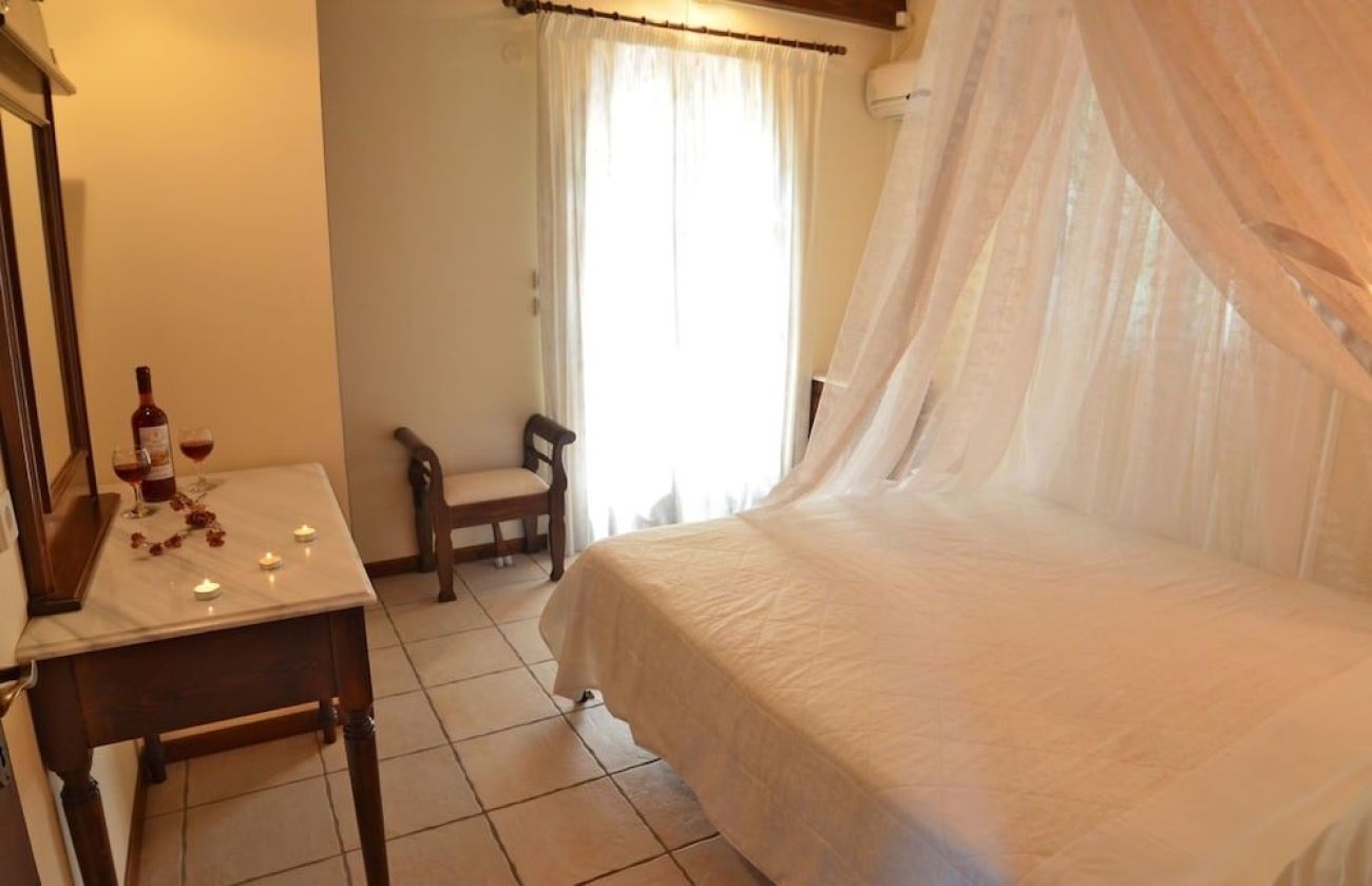 Traditional Villas Therianos 3*