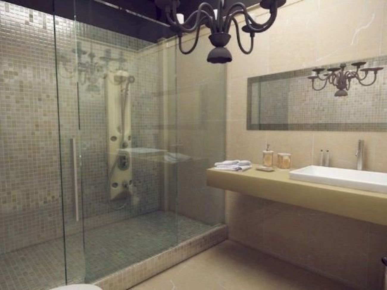 Elegance Luxury Executive Suites 5*