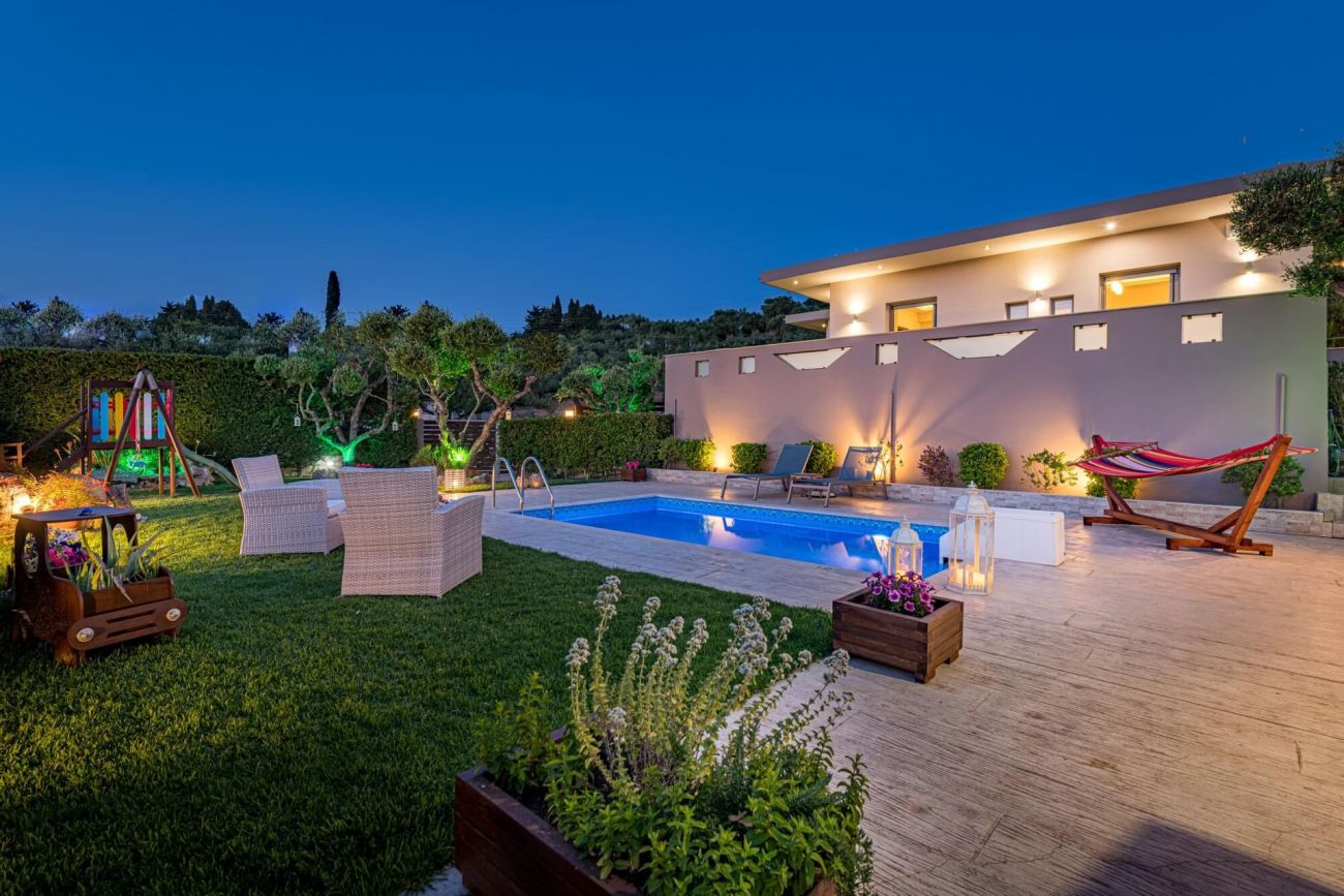 Vatia Villas