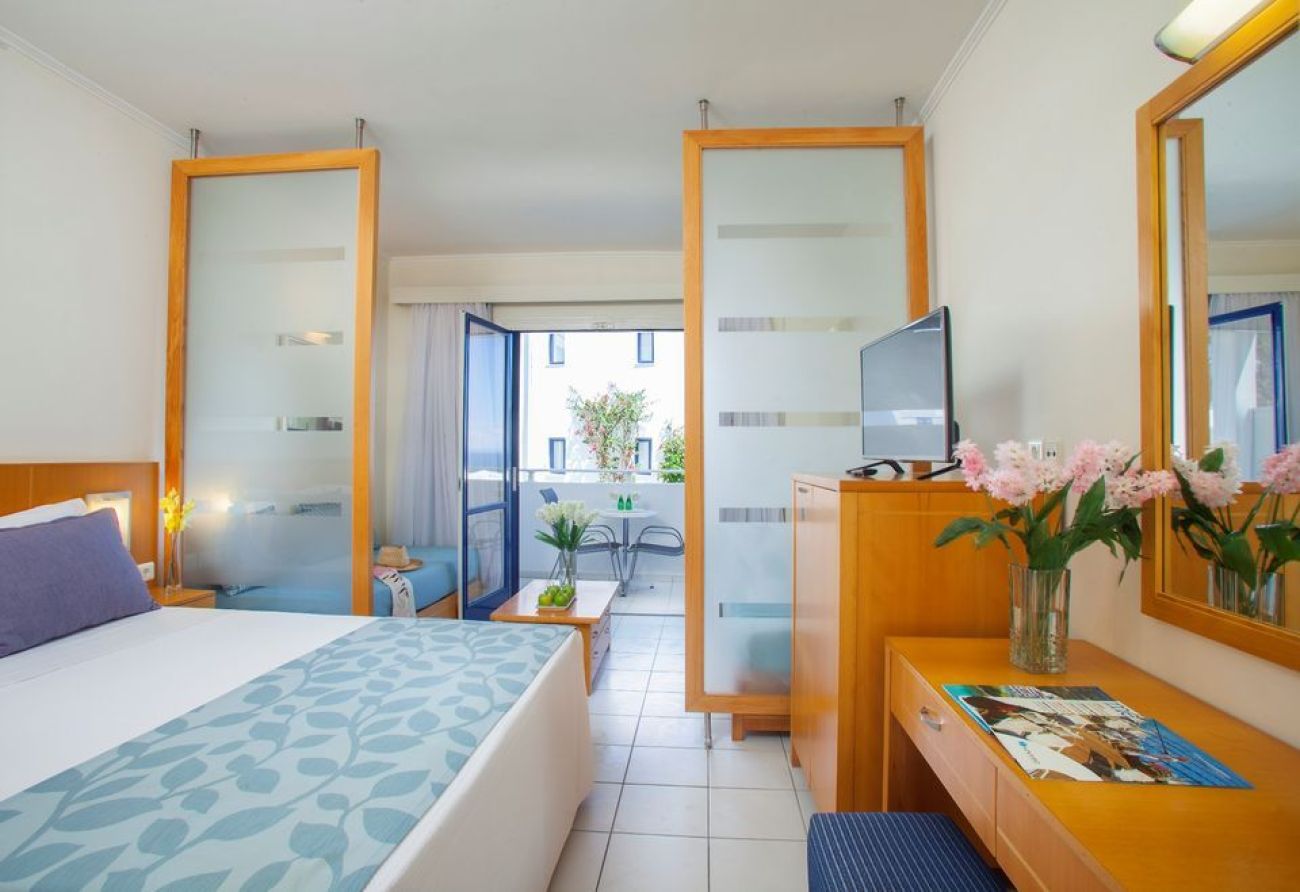 AluaSoul Zakynthos 4*
