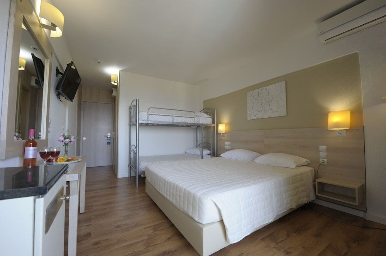 Amarynthos Resort 4*