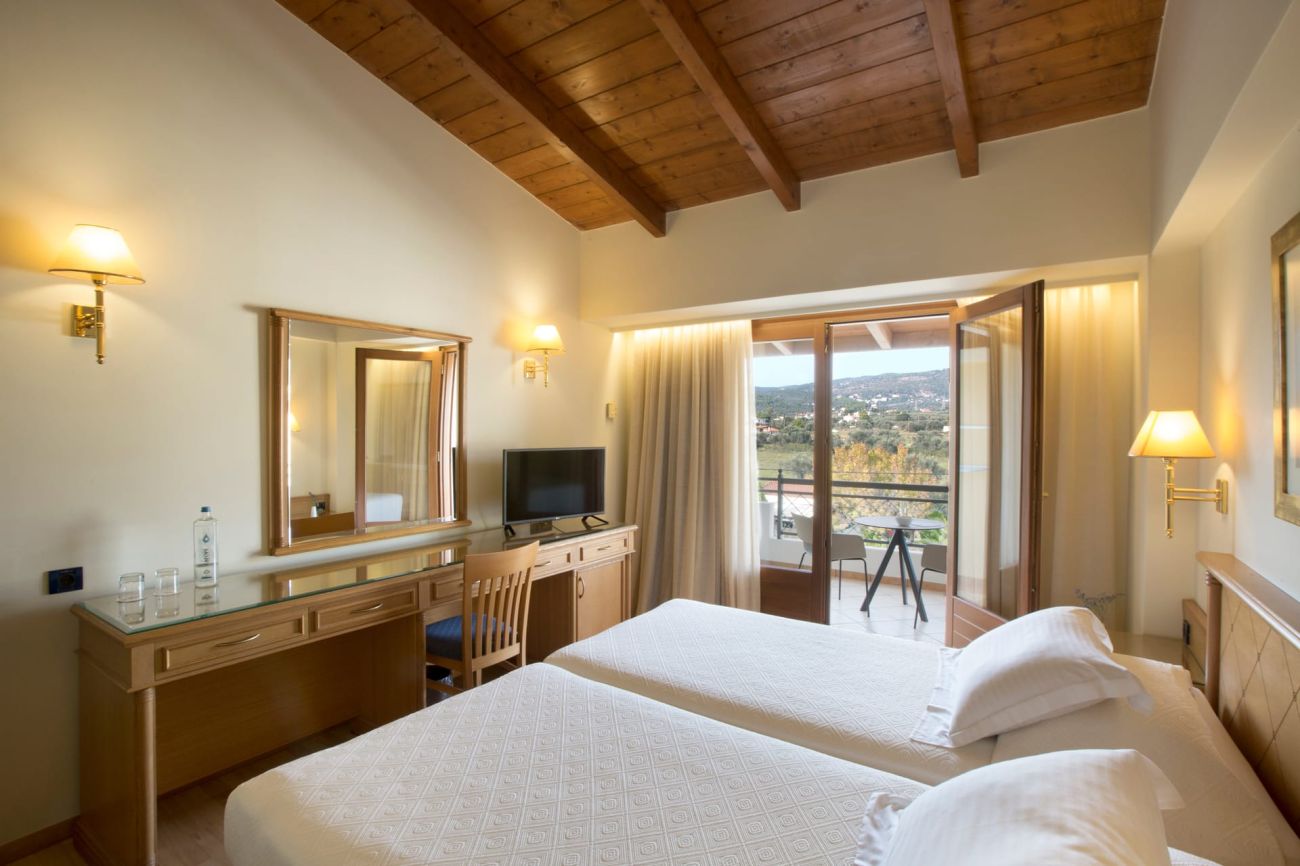 Negroponte Resort Eretria 5*