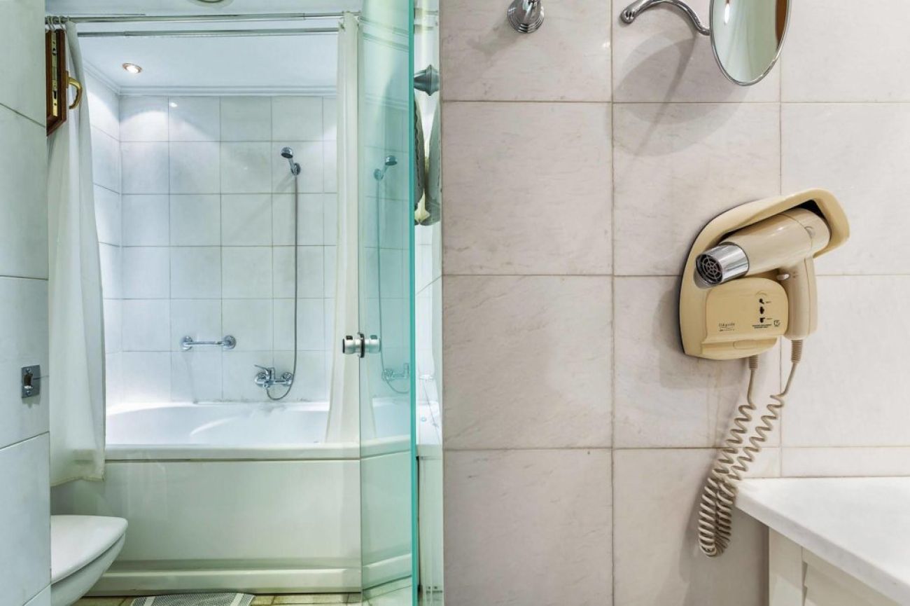 Minerva Premier Hotel 4*