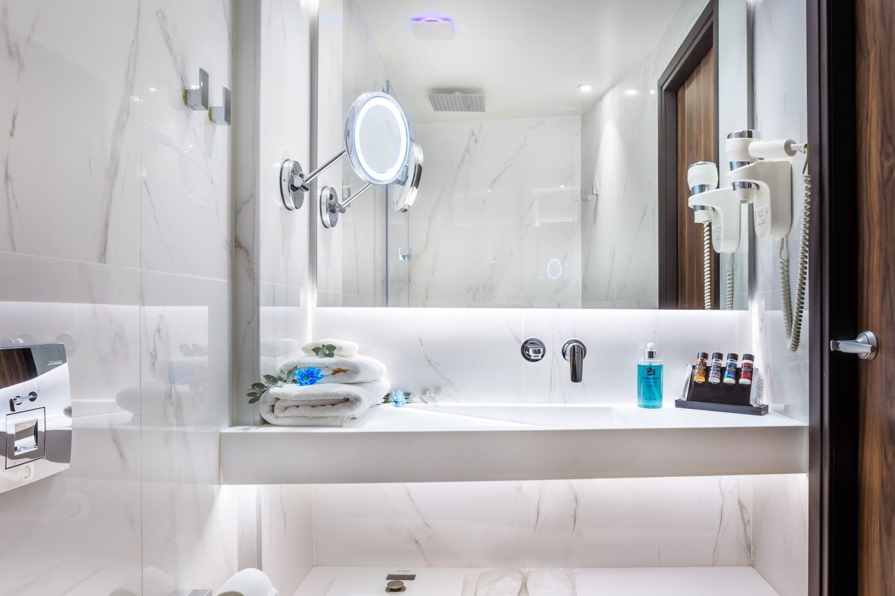 Ad Imperial Plus Hotel 4*