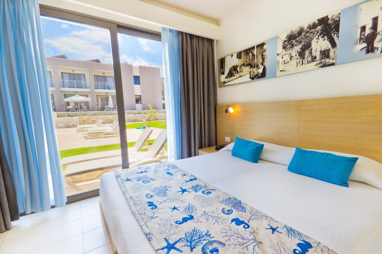 Alea Hotel & Suites