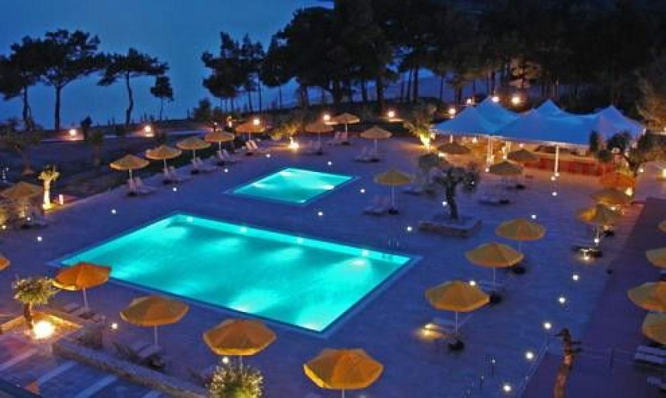 Royal Paradise Beach Resort & SPA