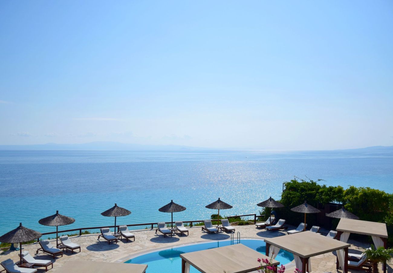 Blue Bay Hotel Halkidiki 4*