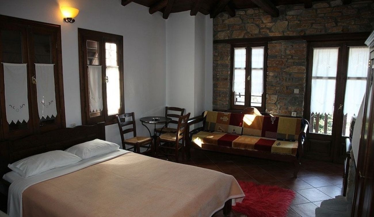 Kastania Gi 3*
