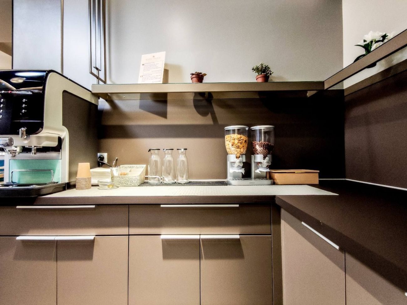 Gold Stern Hotel 3*