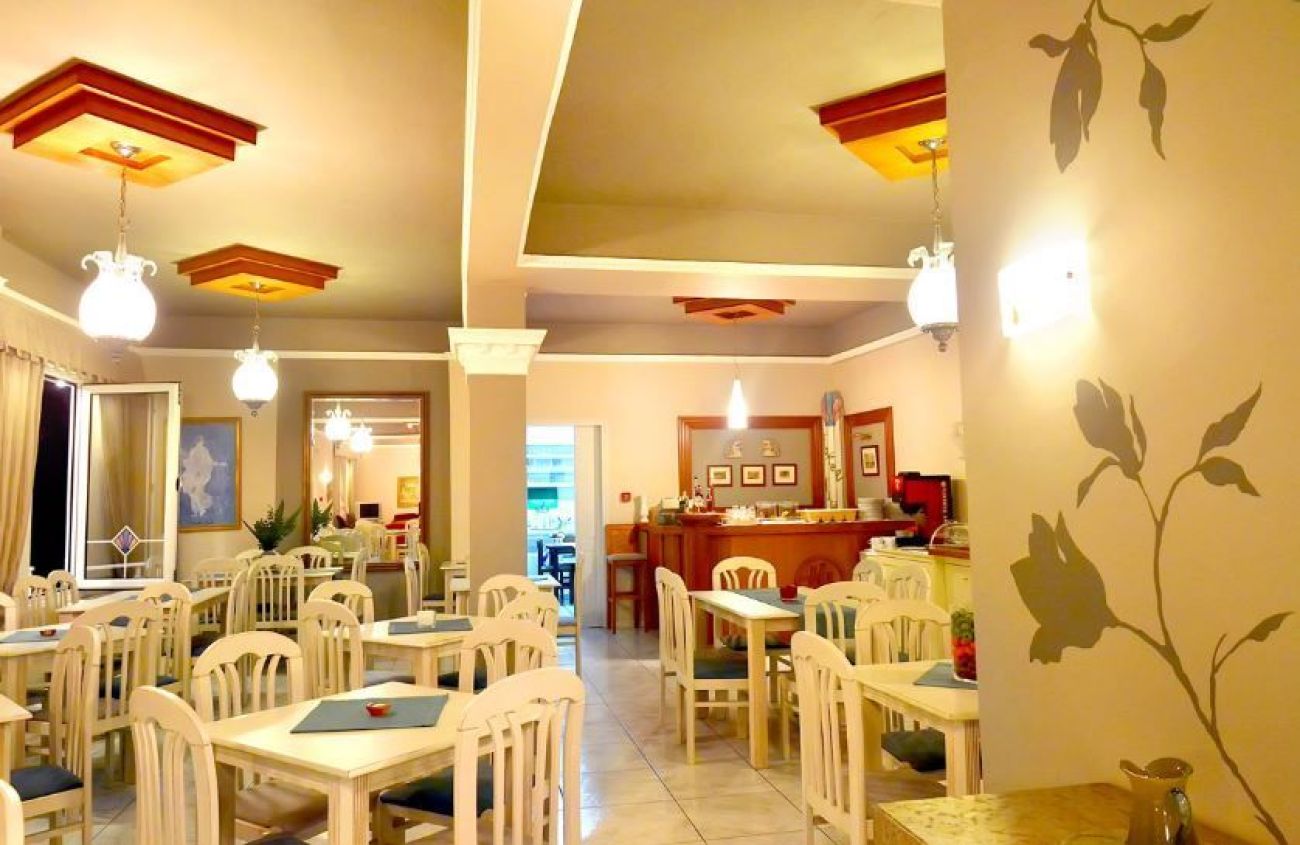 Ioni Hotel Pieria 3*