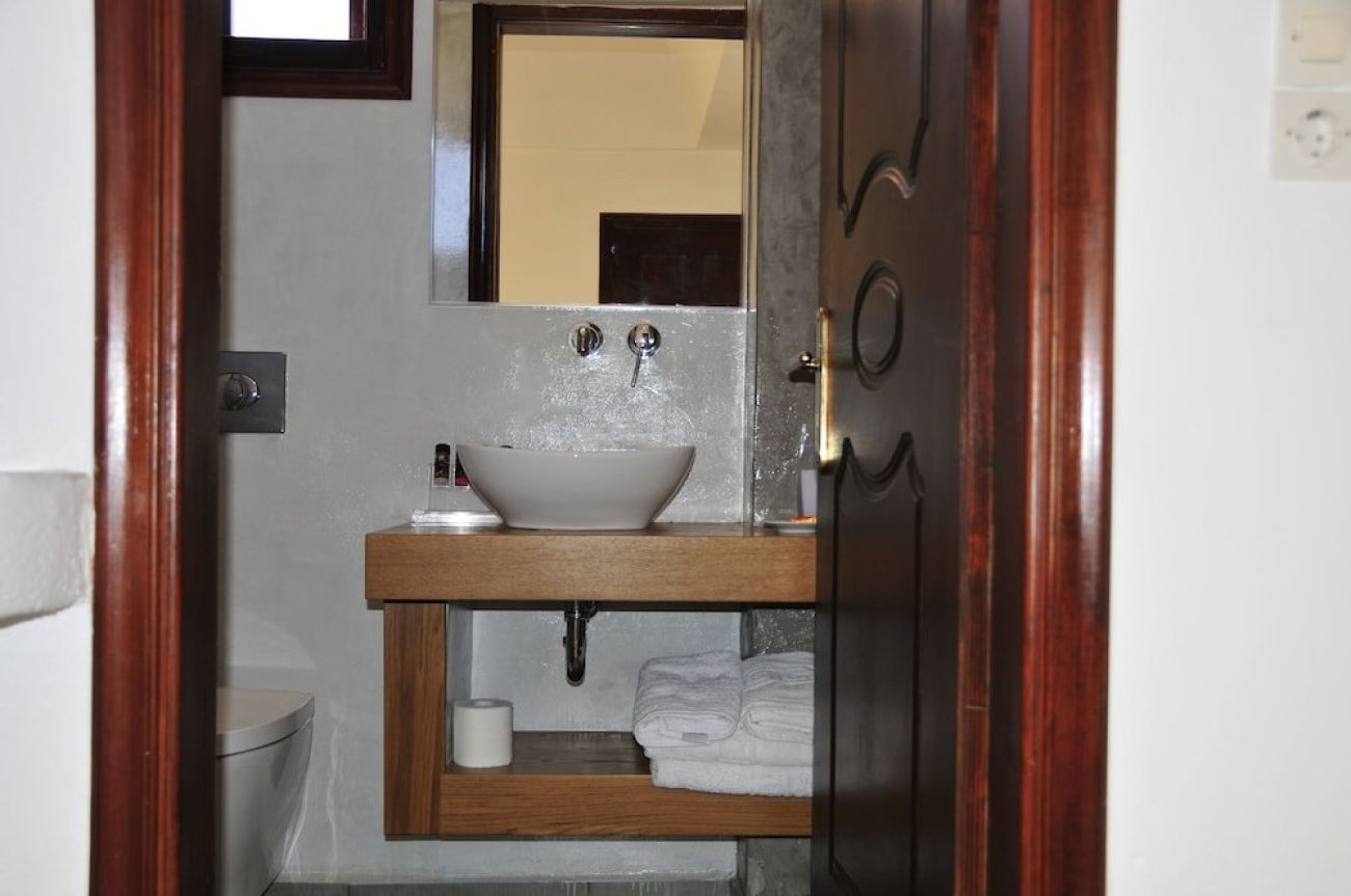 Anessis Santorini 3*