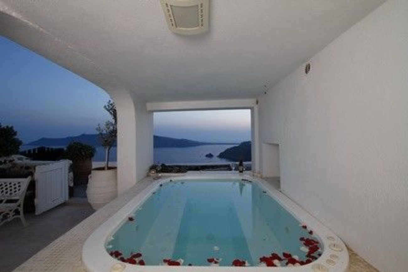 White House Villa
