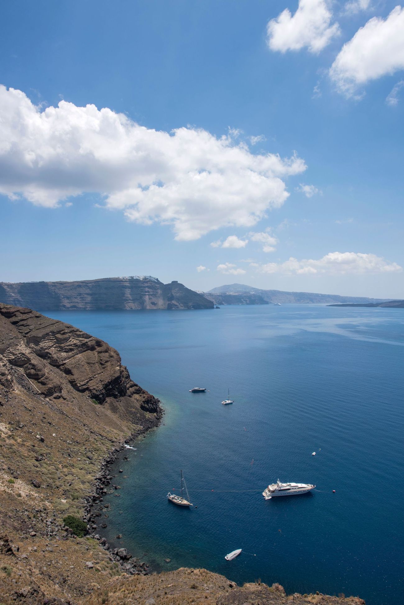 Ambition Suites Santorini 3*