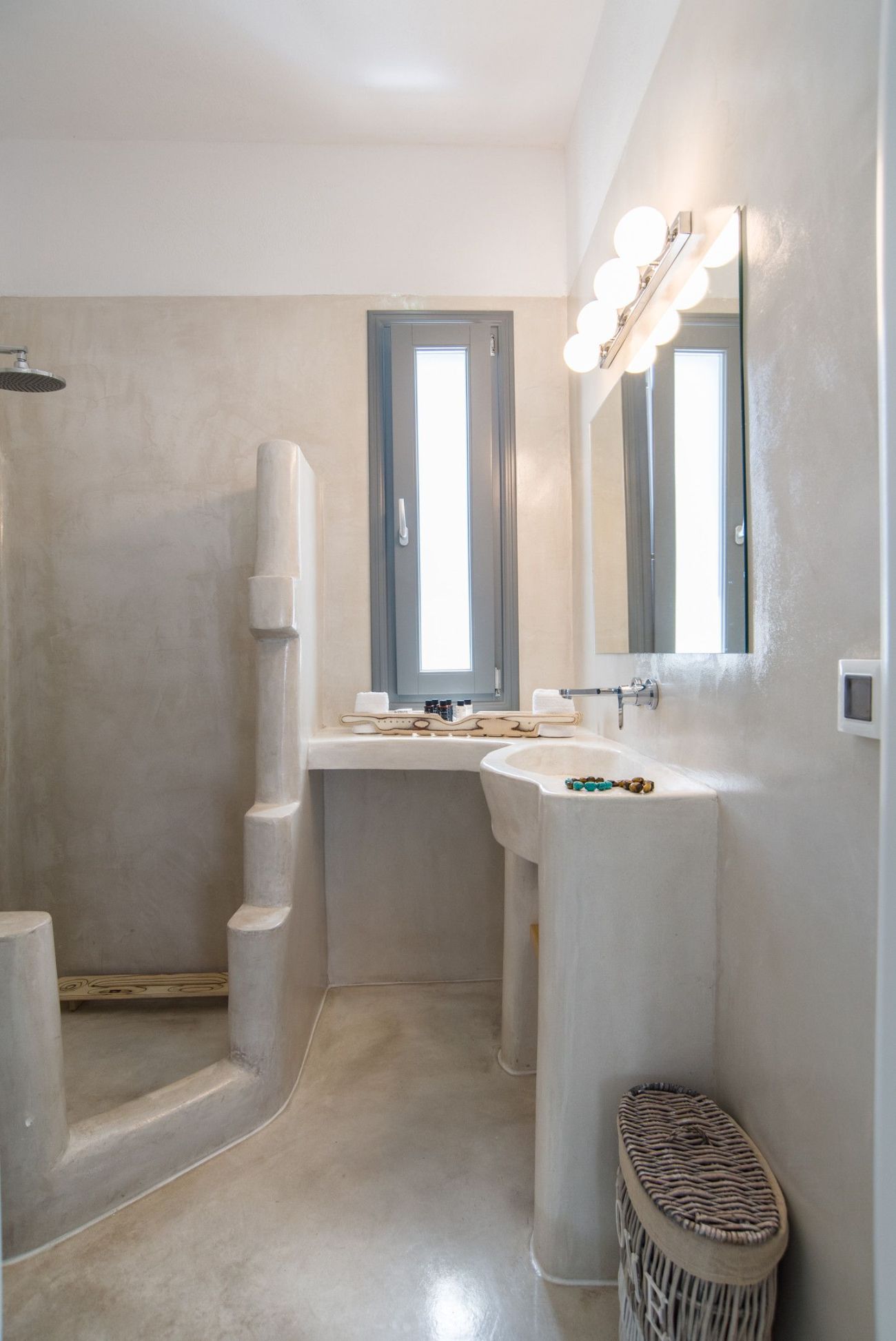 Lagadi Suites