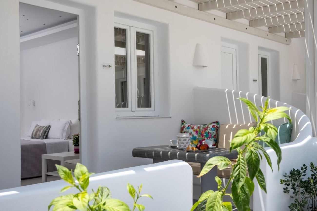 Ambience Suites 4*