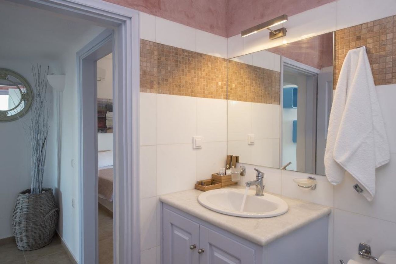 Alexander Villas 3*