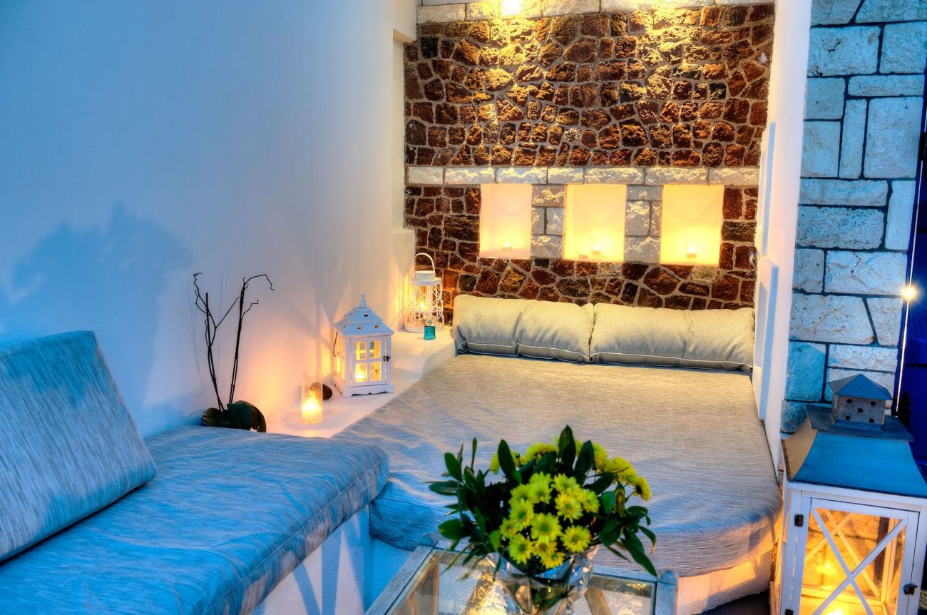 Astarte Suites Santorini 5*
