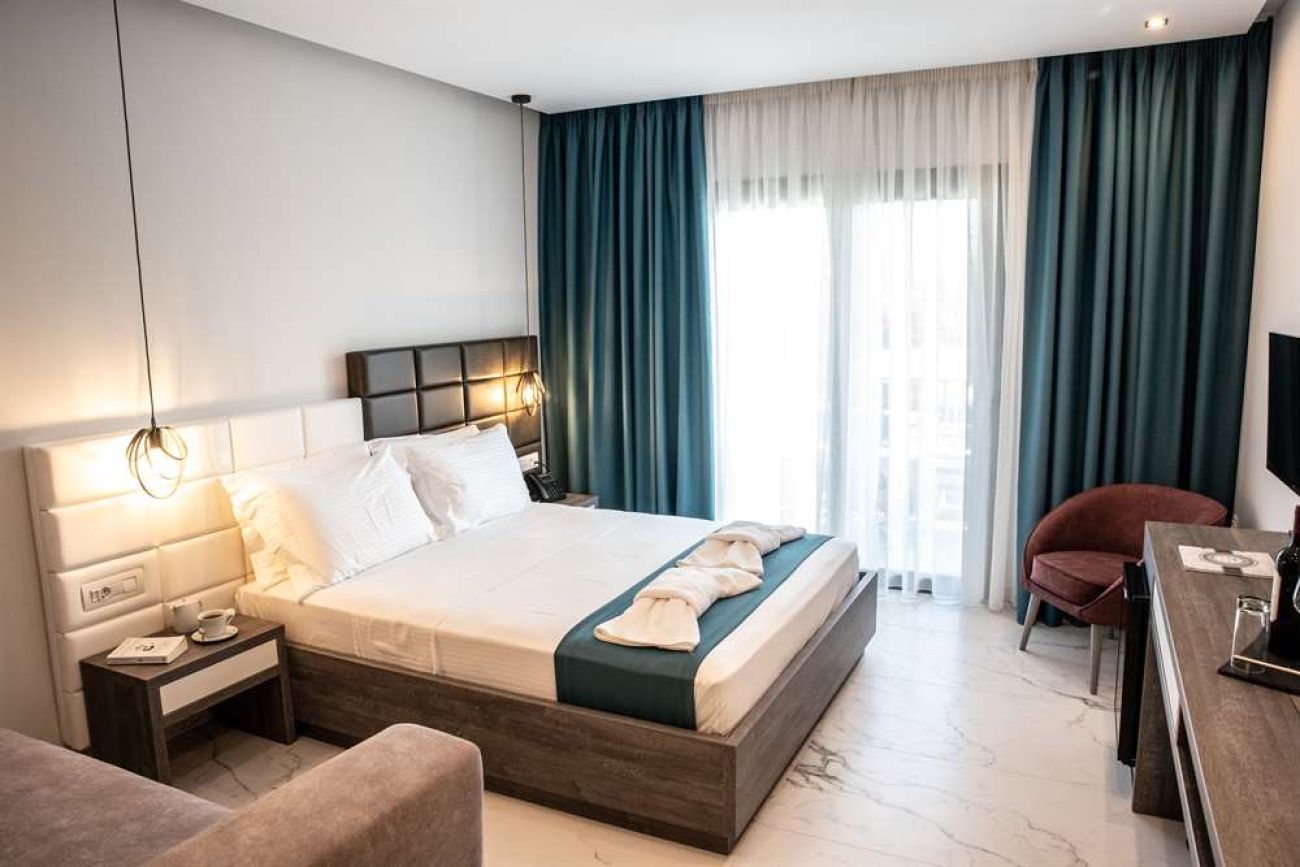 Lagaria Hotel 4*