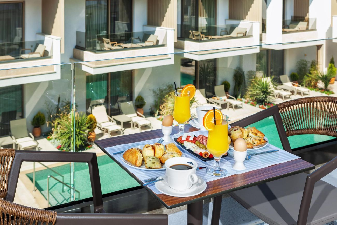 Pefki Deluxe Residence 5*