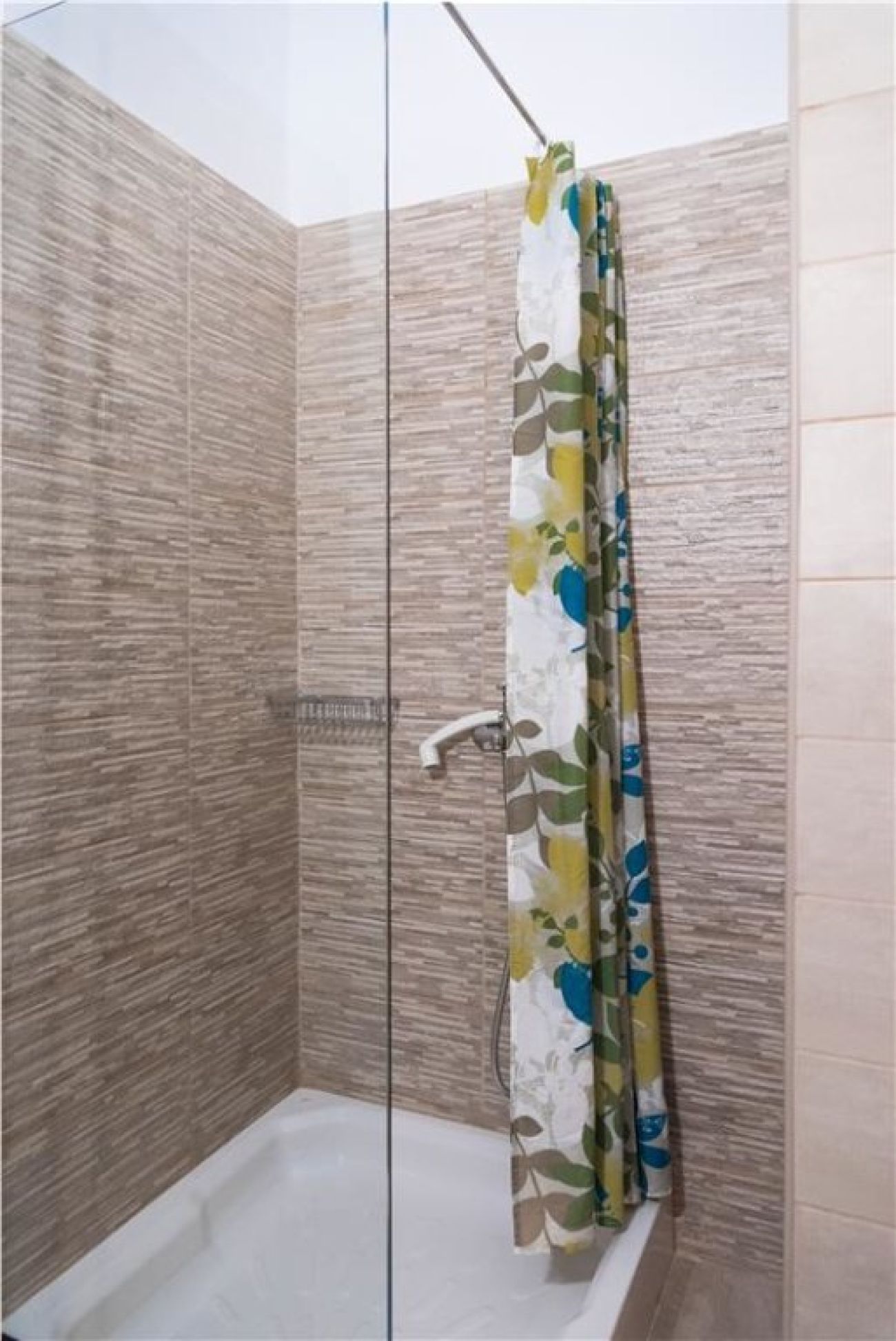 Lefkimi Hotel 2*