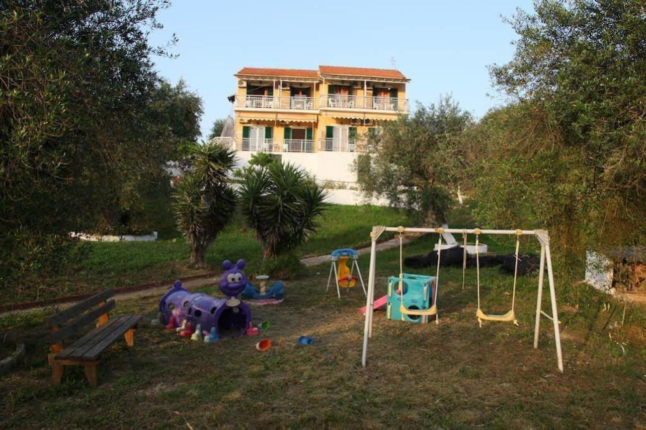 Evridiki Apartments