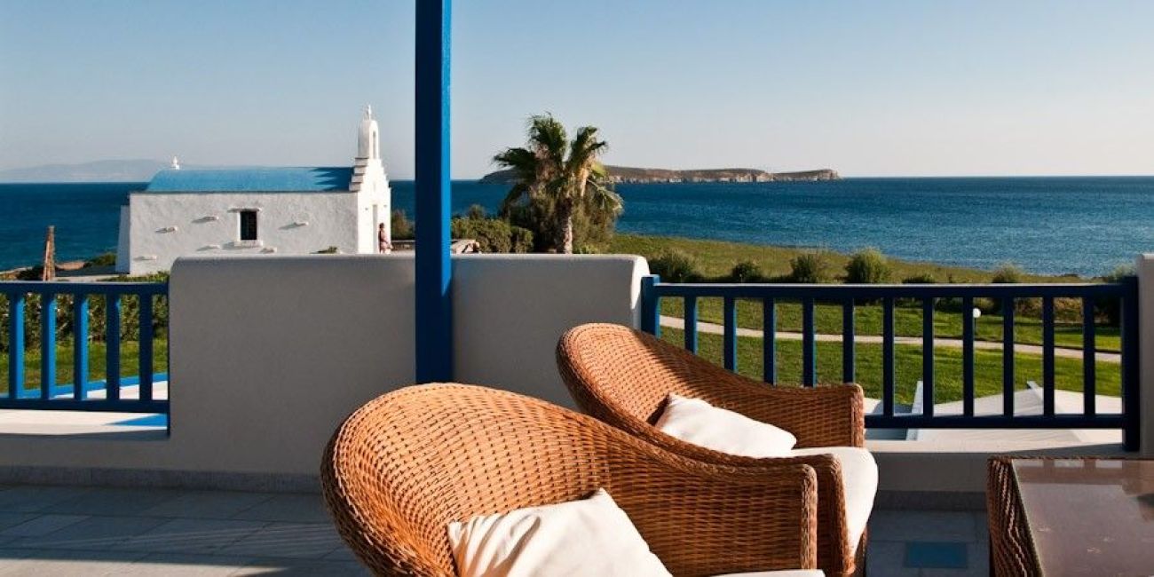 Poseidon of Paros 5*