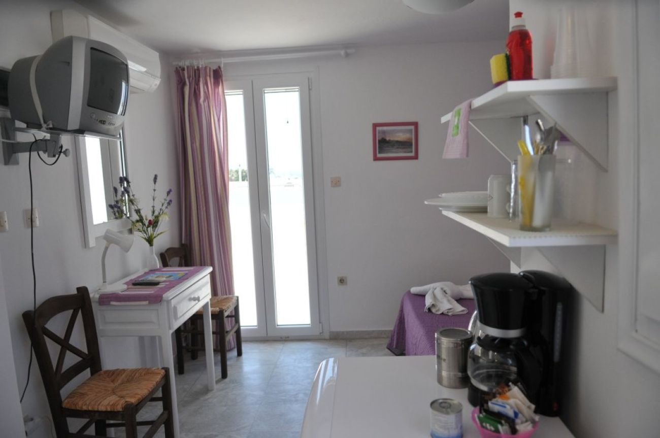 Pension Paros Anna Spanou 3*
