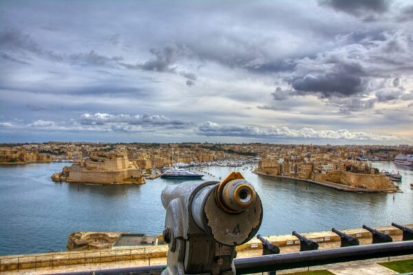 BIG 1687439173 View 3 cities