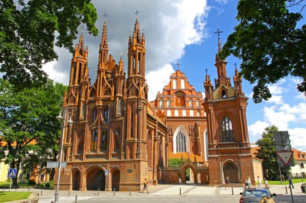BIG 2191103085 St. Anne Church Vilnius