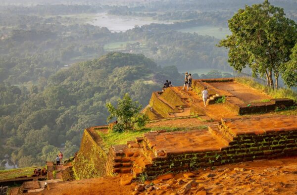 BIG 2502866103 Sigiriya