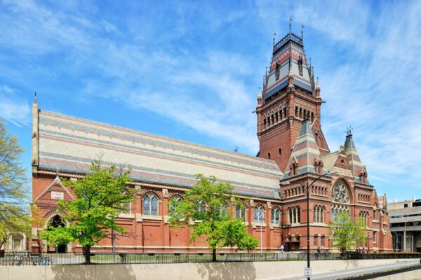 BIG 420662746 Harvard University