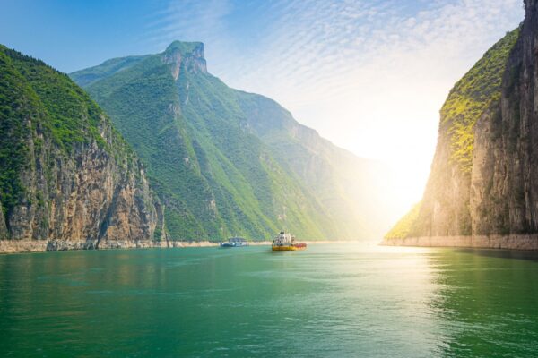 BIG 752818831 Cruise on the river Yangtze