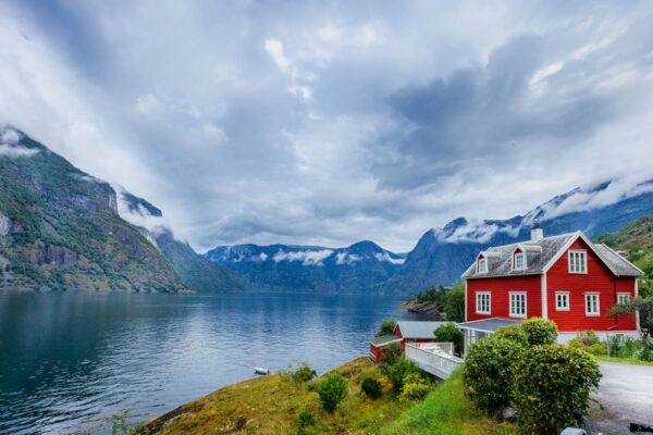 BIG 1333052633 Sognefjord