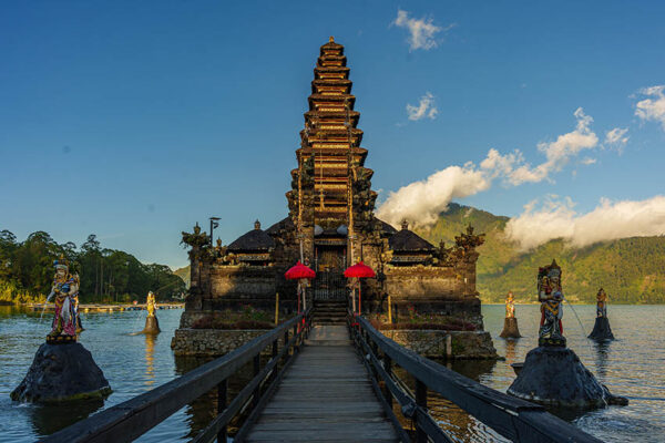 Pura,Segara,Ulun,Danu,Batur,,Bali
